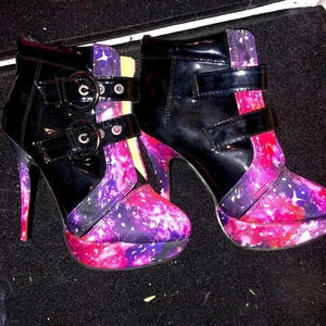 Galaxy high heels